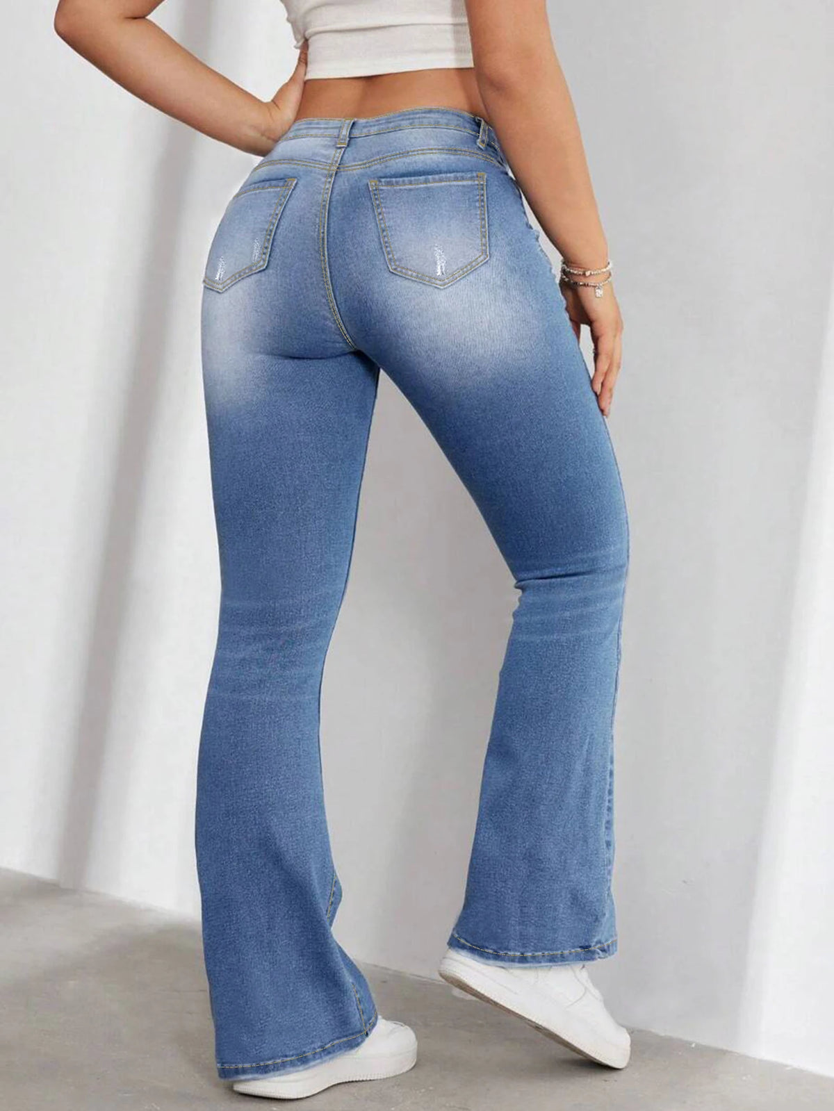 High Quality Light Blue Washed Flared Mid Waist Solid Summer Breathable Denim Jeans for Women