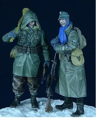 1/35 model kit resin kit  armored soldiers two people 531