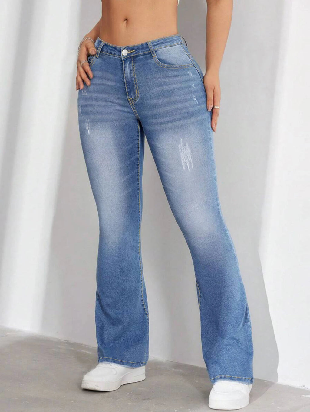 High Quality Light Blue Washed Flared Mid Waist Solid Summer Breathable Denim Jeans for Women