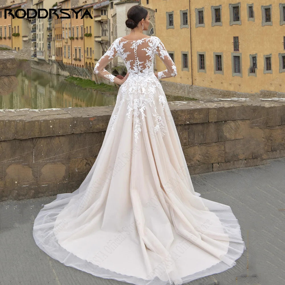 RODDRSYA O-Neck Long Sleeves Wedding Dress A-Line Tulle Illusion Back Bride Gowns Applique Custom Made Elegant Vestidos De Novia